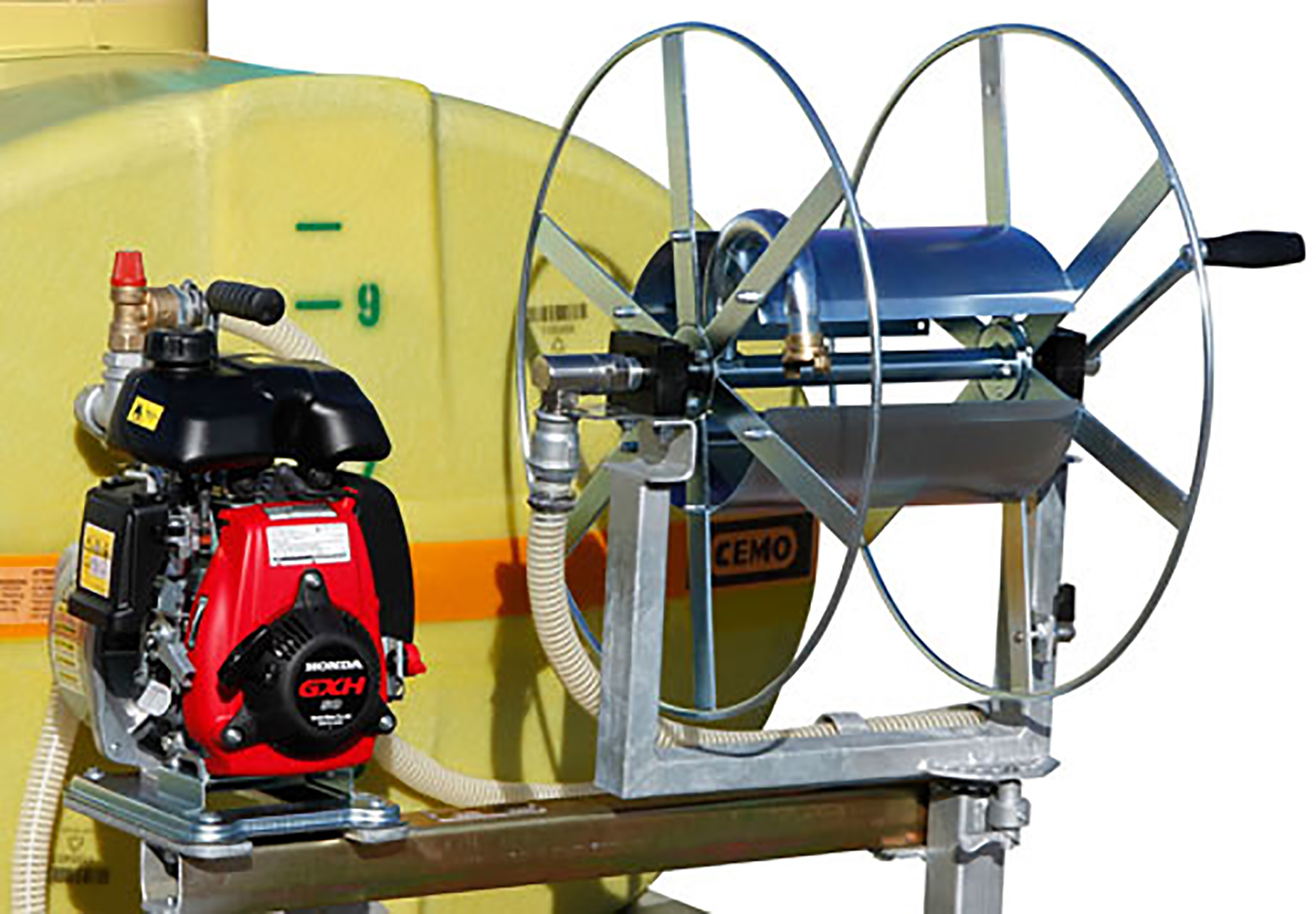 Anbaupumpe, Schlauchhaspel und Anbaukonsole zur Nachrüstung, Maschine, Motor