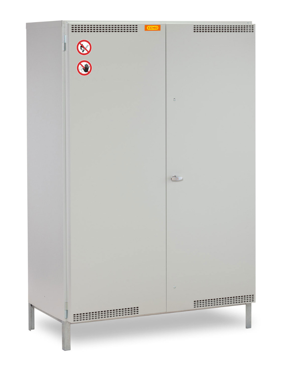 Umweltschrank 13/20 mit Gitterrosten und Wannenboden Umweltschrank 13/20 mit Gitterrosten und Wannenboden