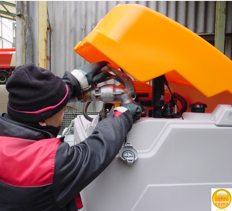 CUBE-Heizoeltank_Befuellung Beispiel einfache Befüllung des CUBE Heizöltanks